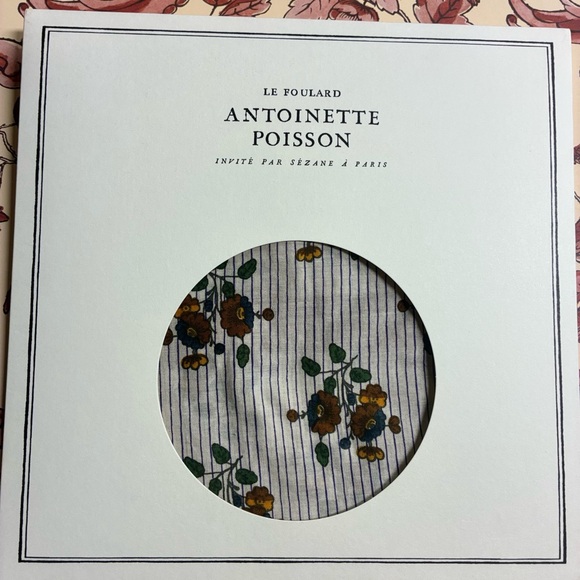 Sezane Brand new Brown Scarf - Picture 5 of 12